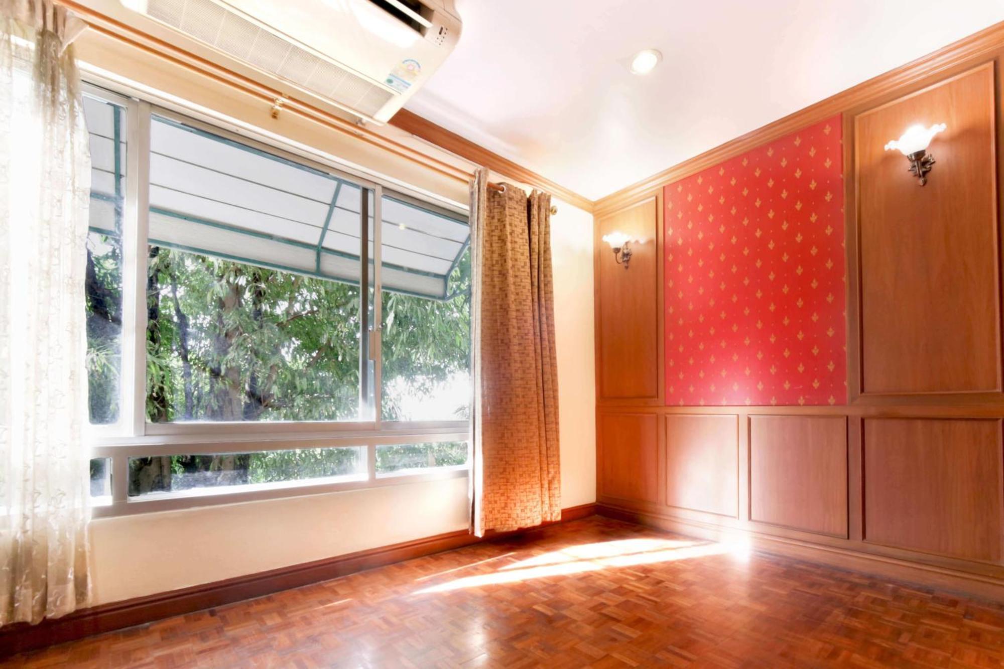 Studio Suite By Royal Ivory Nana Bangkok Kültér fotó