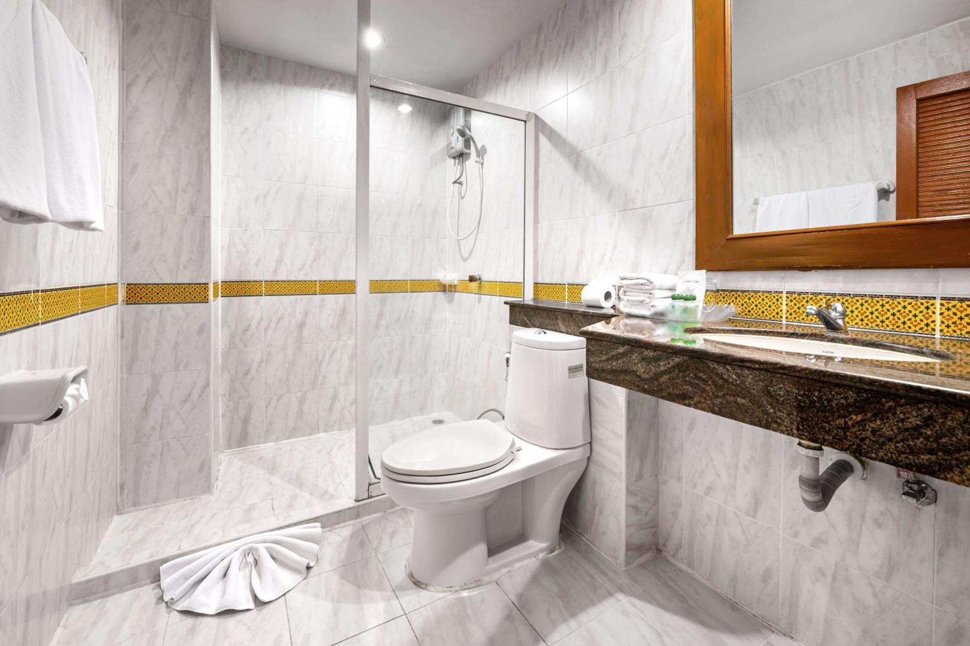 Studio Suite By Royal Ivory Nana Bangkok Kültér fotó